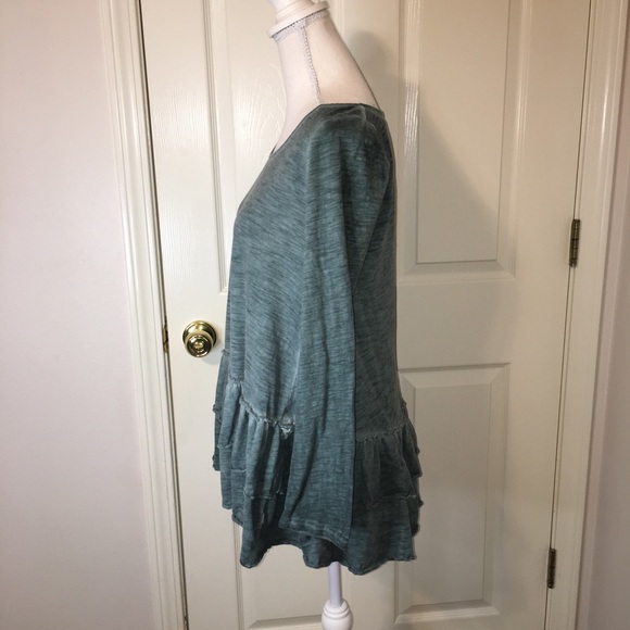 Anthropologie Easel Tiered Ruffle Hem Top - Picture 7 of 8